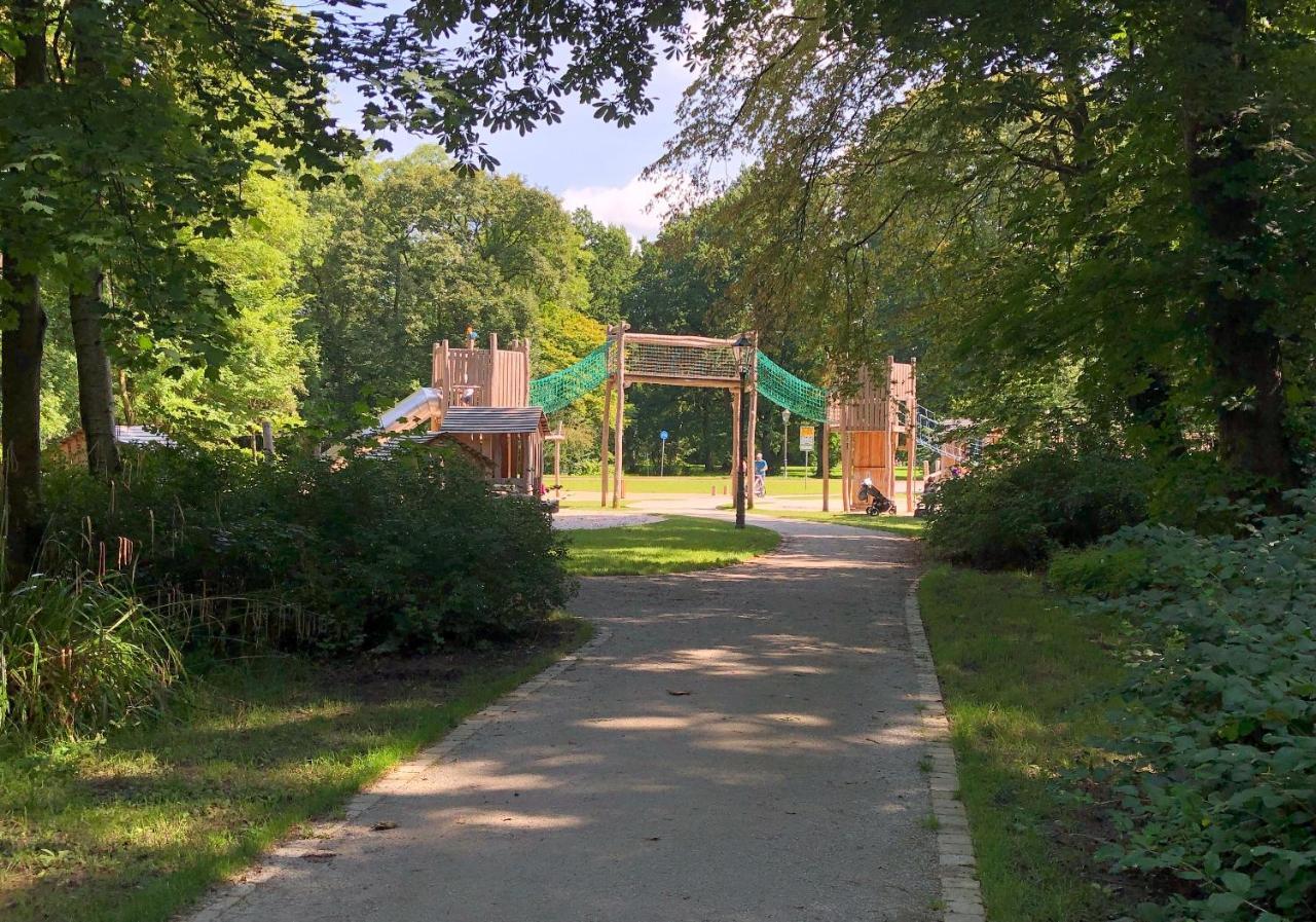 Apartment Am Kurpark Wilhelmshaven Exteriör bild